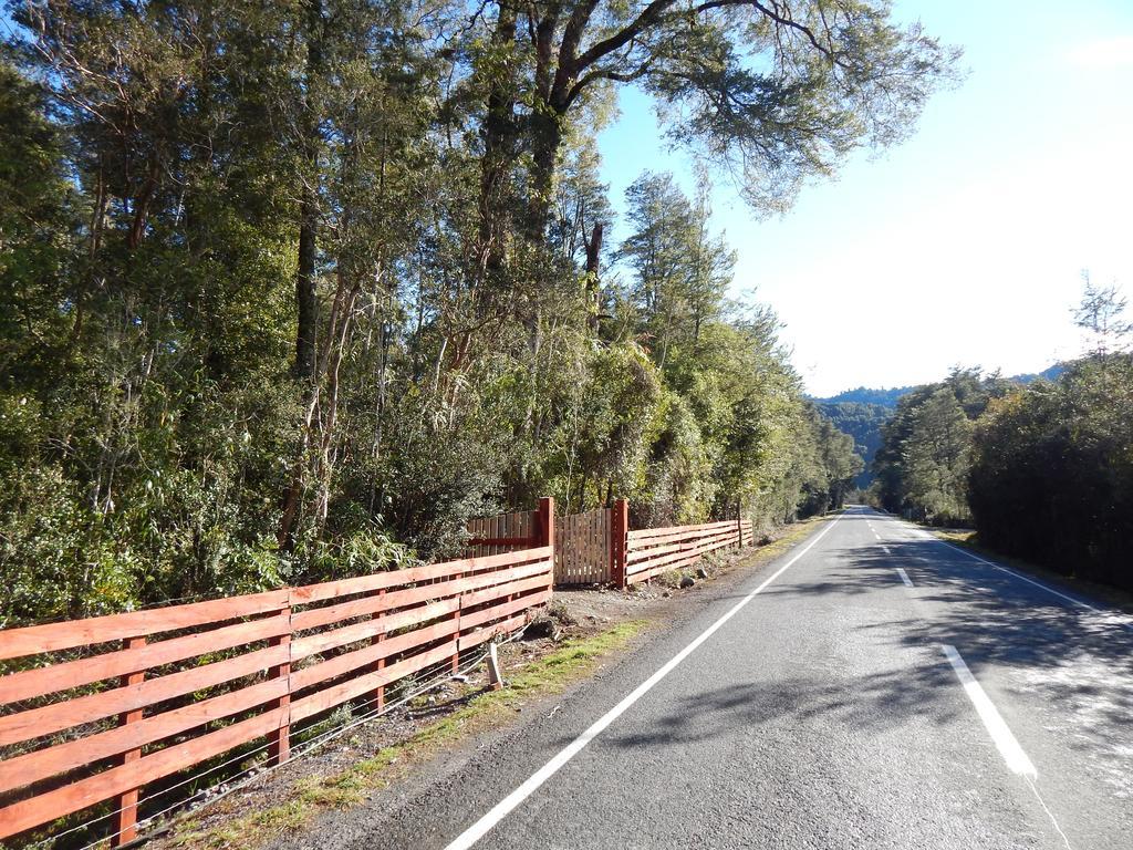Cabanas Nutrias Patagonicas Puelo River Zewnętrze zdjęcie