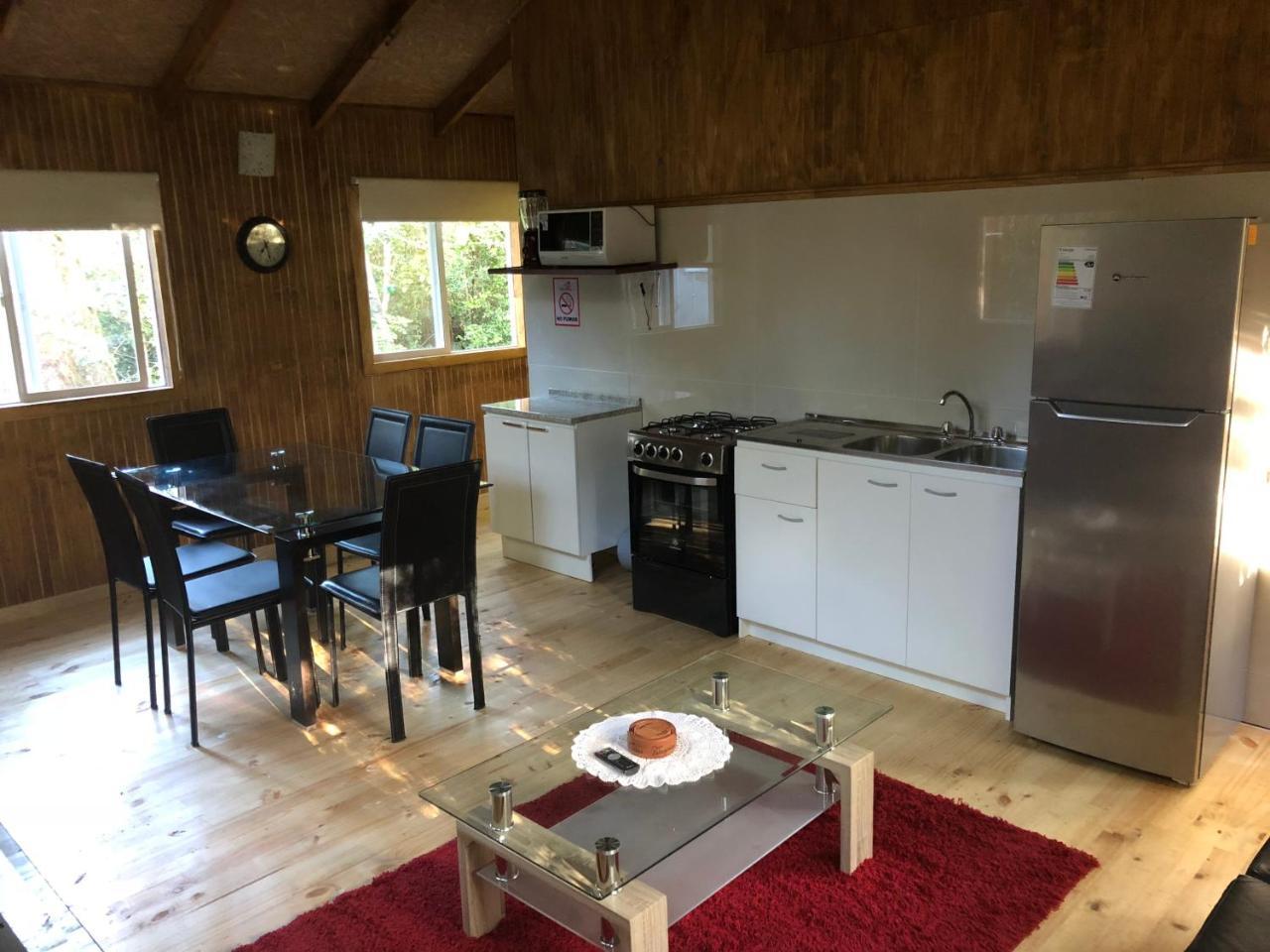 Cabanas Nutrias Patagonicas Puelo River Zewnętrze zdjęcie